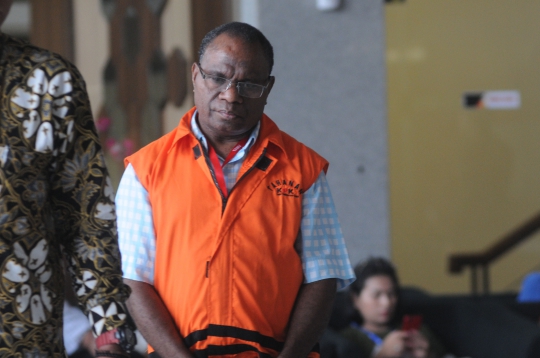 KPK Periksa Mantan Kepala Dinas PU Papua Terkait Suap Proyek Jalan