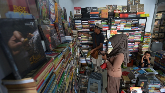 Viral di Twitter, Wisata Buku Pasar Kenari Kini Ramai Pembeli