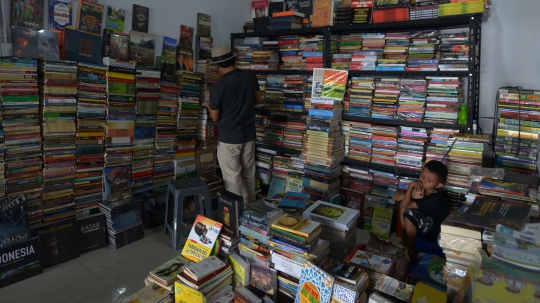 Viral di Twitter, Wisata Buku Pasar Kenari Kini Ramai Pembeli