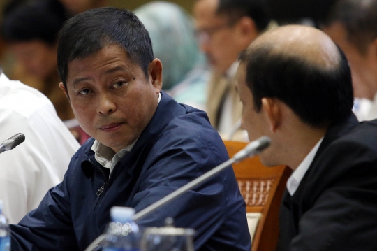 Menteri ESDM dan Komisi VII DPR Rapat Bahas Asumsi Makro RAPBN 2020