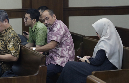 Ekspresi Deputi IV Kemenpora Usai Jalani Sidang Pledoi