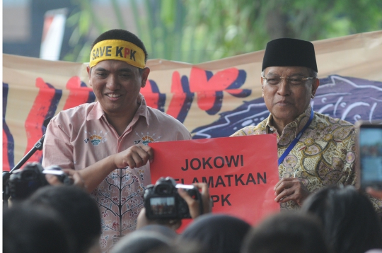 Datangi KPK, Ketua Umum PBNU Minta Jokowi Pilih Capim KPK yang Berintegritas