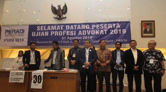 Meninjau Ujian Profesi Advokat di Universitas Taruma Negara