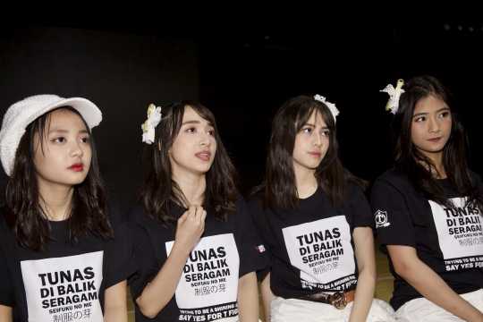 Melihat Pertunjukan Hari Pertama Setlist Tunas di Balik Seragam Team T JKT48