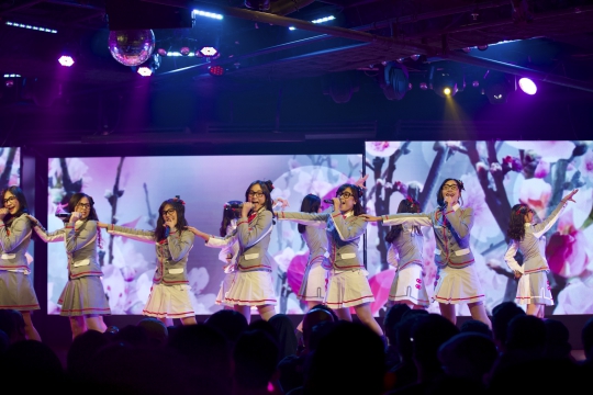 Melihat Pertunjukan Hari Pertama Setlist Tunas di Balik Seragam Team T JKT48