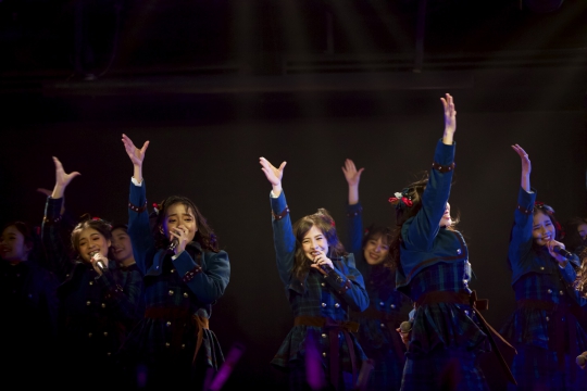Melihat Pertunjukan Hari Pertama Setlist Tunas di Balik Seragam Team T JKT48