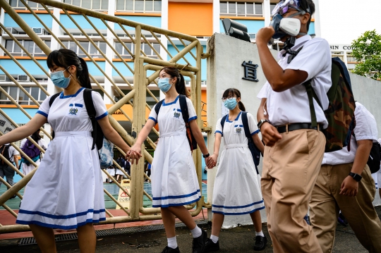 Pelajar SMA di Hong Kong Turut Gelar Aksi Unjuk Rasa