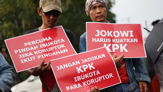 Aksi Demo Menuntut Presiden Pilih Pimpinan KPK yang Jujur
