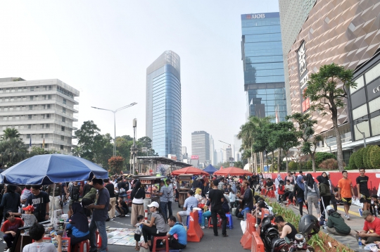 Lapak PKL Persempit Jalur Car Free Day