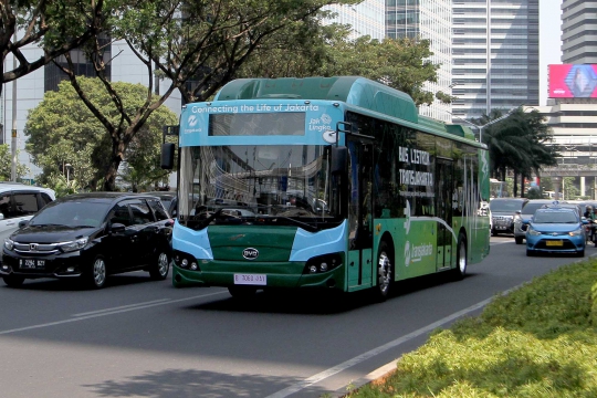 Tiga Bus Listrik Transjakarta Diuji Coba Keliling Ibu Kota