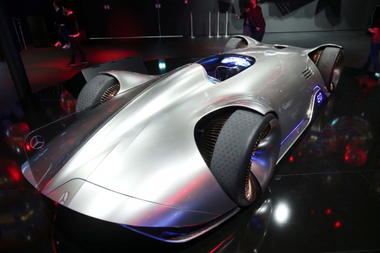 Perang Mobil Futuristik di Frankfurt Motor Show 2019