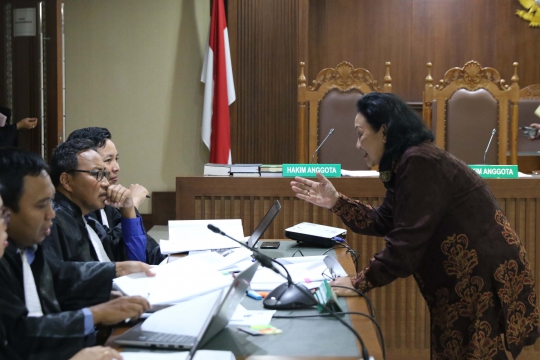 Mantan Sekjen Kemendagri Bersaksi di Sidang Markus Nari