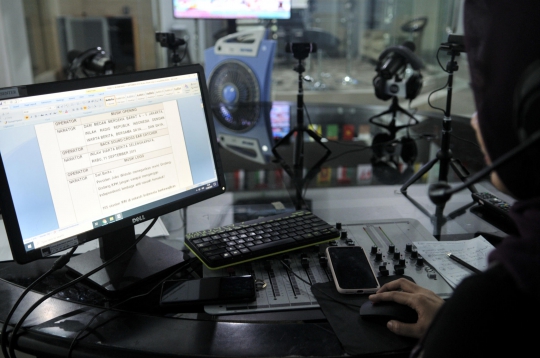 Kiprah Radio Nasional Bertahan di Zaman Digital
