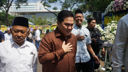 Tokoh Nasional Berdatangan ke Rumah Duka BJ Habibie