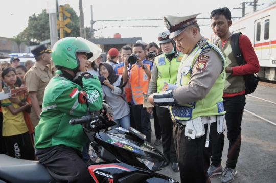 Sosialisasi Keselamatan Berkendara di Perlintasan Sebidang