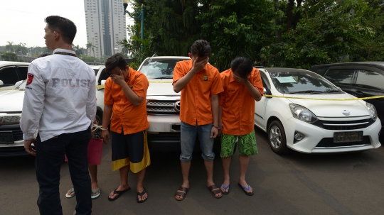 Polda Metro Jaya Sita 28 Mobil Hasil Penggelapan