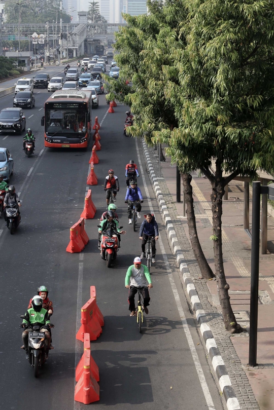 Anies Baswedan Jajal Jalur Sepeda Velodrome-Balai Kota