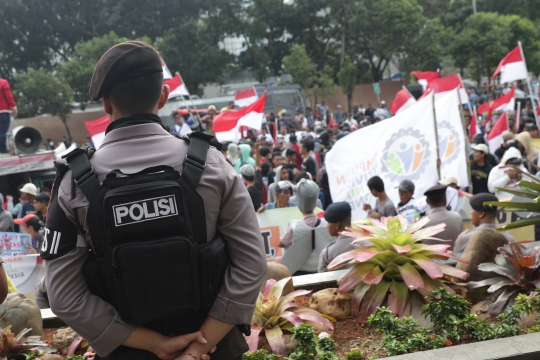 Polisi Perketat Penjagaan Gedung KPK