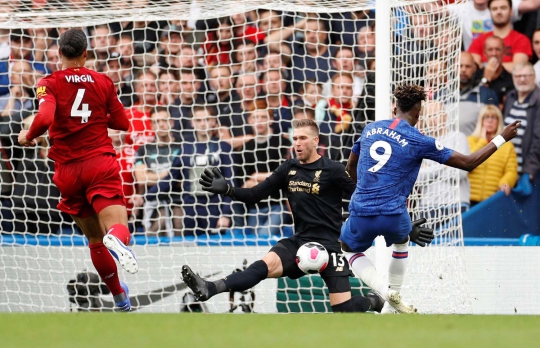 Liverpool Bungkam Chelsea di Stamford Bridge