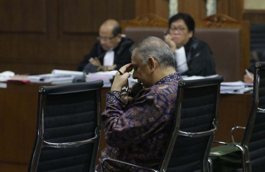 Sidang Dugaan Suap PLTU Riau-1, Sofyan Basir Jalani Pemeriksaan Terdakwa