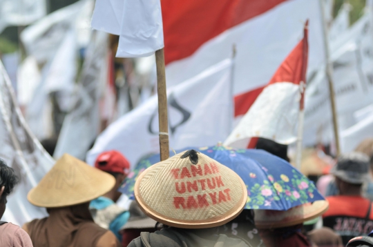 Ratusan Petani Unjuk Rasa di Istana Negara