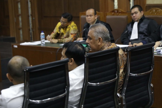 Mantan Dirut PLN Bersaksi di Sidang Lanjutan Bowo Sidik Pangarso