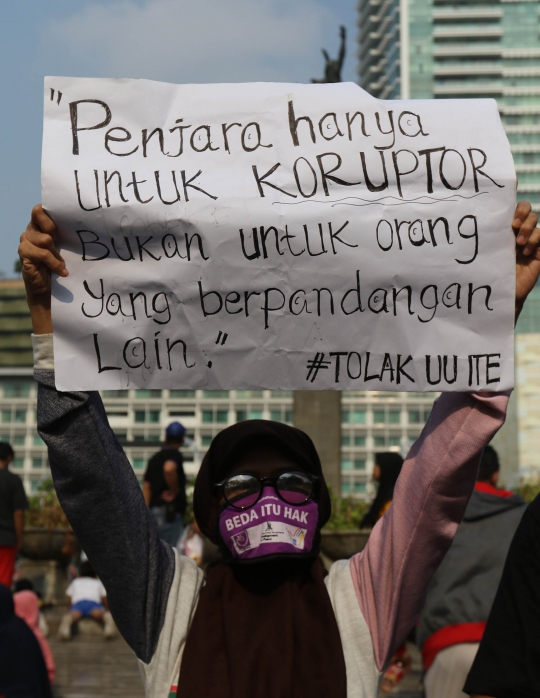 AJI Tuntut Polisi Hentikan Kasus Dandhy Laksono