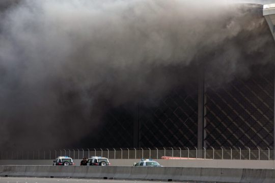 Stasiun Kereta Cepat Terbakar, Asap Hitam Selimuti Langit Arab Saudi