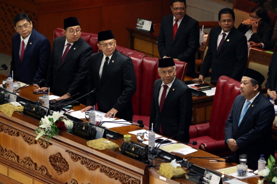 Penampakan Rapat Paripurna Terakhir yang Dihadiri 200 Orang Anggota DPR