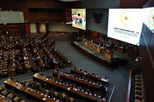 Penampakan Rapat Paripurna Terakhir yang Dihadiri 200 Orang Anggota DPR