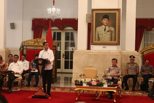 Jokowi Pimpin Sidang Kabinet Paripurna