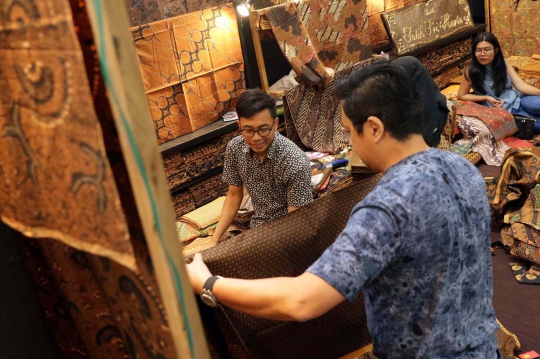Melihat Ratusan Koleksi Batik di ICRA Exhibition 2019