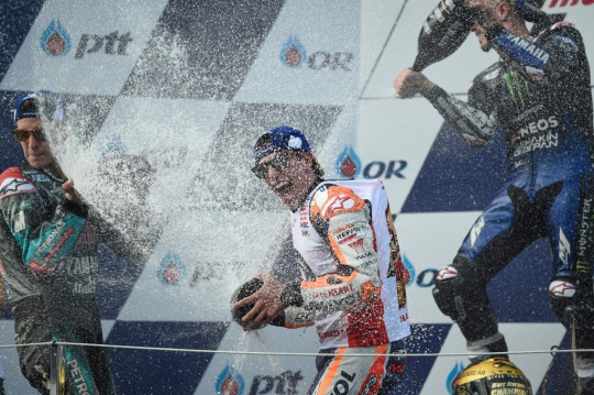 Jadi Juara Dunia MotoGP, Marquez Selebrasi Dekat Model Cantik Thailand