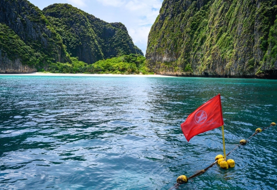 Pemulihan Kerusakan Lingkungan, Maya Bay Thailand Ditutup Hingga 2021