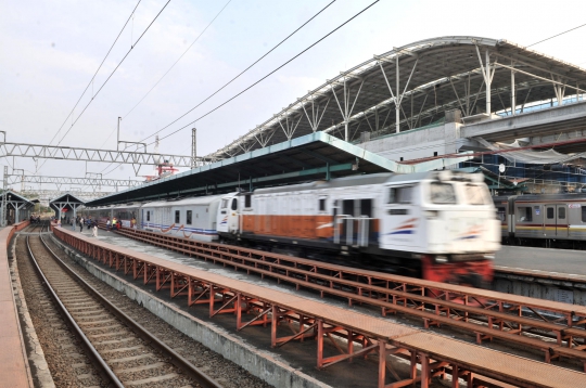 Rencana Pemindahan Pelayanan Kereta Api Jarak Jauh