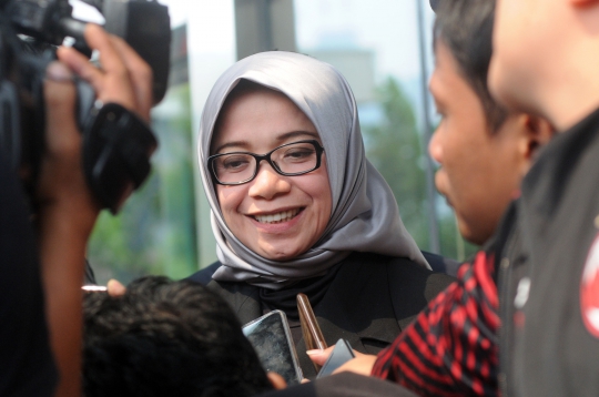 KPK Kembali Periksa Eni Maulani Saragih Sebagai Saksi