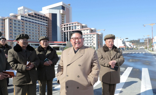 Gaya Kim Jong-un Tunggangi Kuda Putih di Gunung Paektu