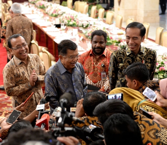 Momen Indah Perpisahan Jokowi dengan Menteri Kabinet Kerja