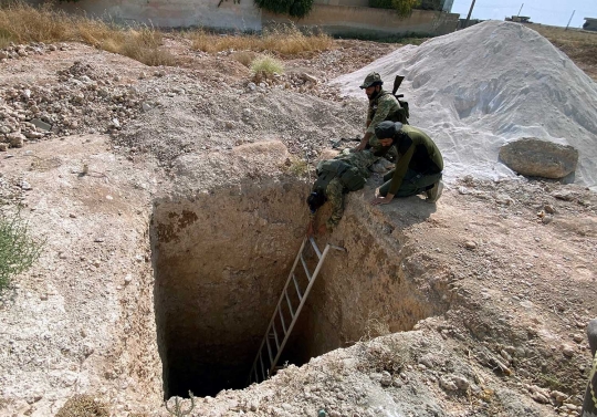 Ini Terowongan Milik Kurdi yang Ditemukan Pemberontak Suriah Dukungan Turki