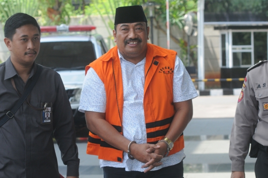 Penyuap Bupati Indramayu Diperiksa Perdana