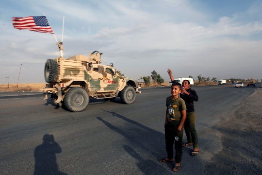 Konvoi Militer AS Tinggalkan Suriah