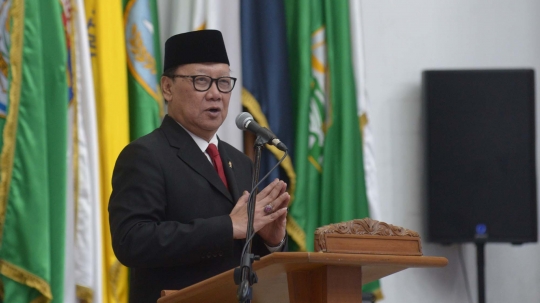 Tjahjo Kumolo Serahkan Jabatan Mendagri ke Tito Karnavian