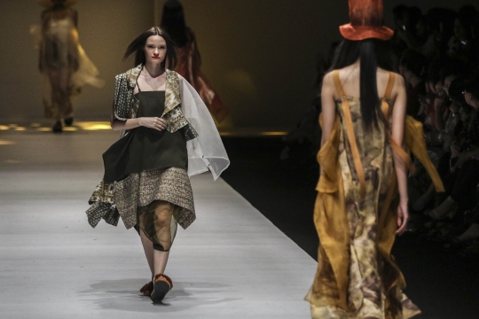 Ratusan Label dan Desainer Semarakkan Jakarta Fashion Week 2020