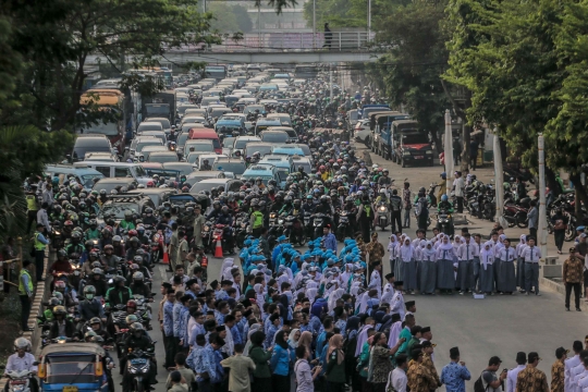 Kemacetan Parah Saat Ada Upacara Sumpah Pemuda di Jalan Kramat Raya