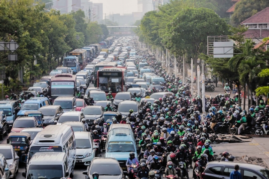 Kemacetan Parah Saat Ada Upacara Sumpah Pemuda di Jalan Kramat Raya