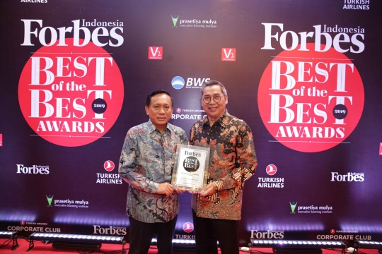 SCM Raih Penghargaan dari Forbes Indonesia