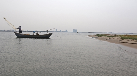 Nelayan Muara Angke Keluhkan Soal Pulau G