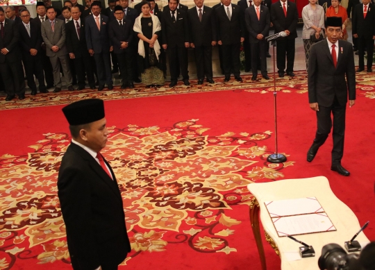 Presiden Jokowi Lantik 9 Komisioner Komisi Kejaksaan