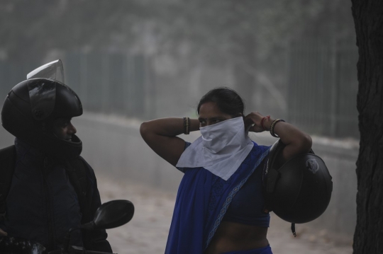Kabut Asap Berbahaya Selimuti New Delhi
