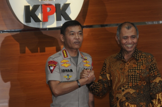 Kapolri Idham Azis Sambangi Gedung KPK